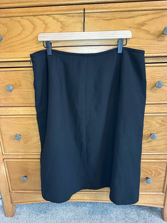 Black Pleated A-Line Womens Skirt Sz 18 Office Workwear Business Suit Separates - Picture 3 of 7